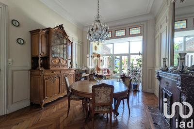 Maison - 175 m² - 8 pièces