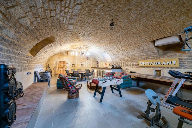 Maison de maîtres - 364 m² - 8 pièces