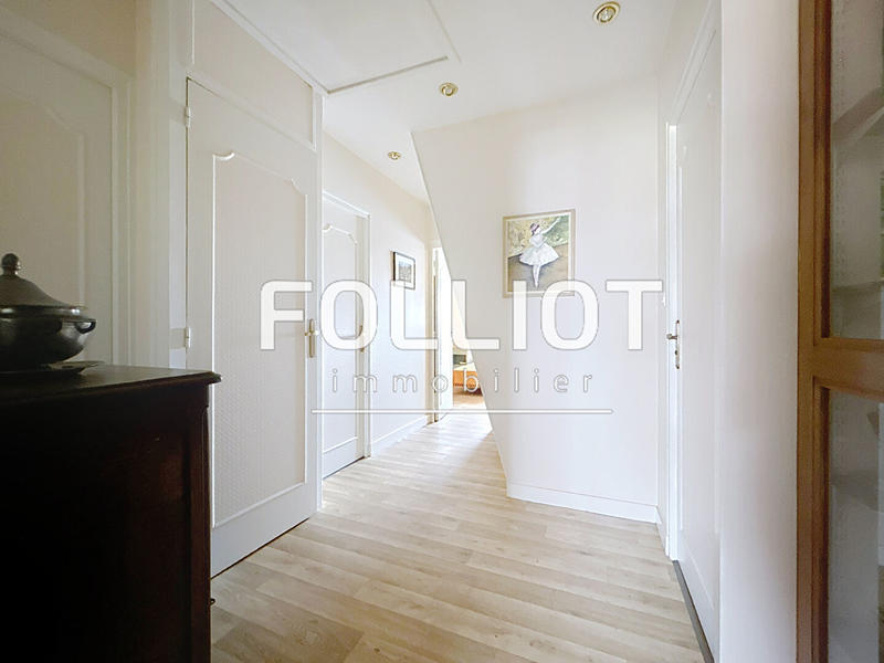 Maison - 170 m² - 7 pièces