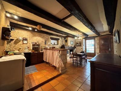 Maison en pierre - 88 m² - 3 pièces