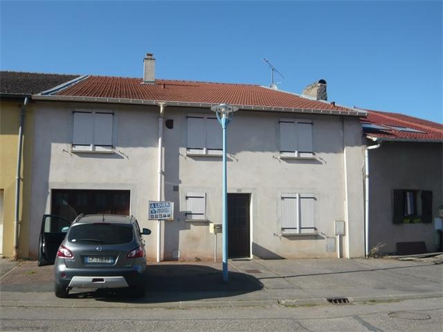 Maison - 204 m² - 7 pièces