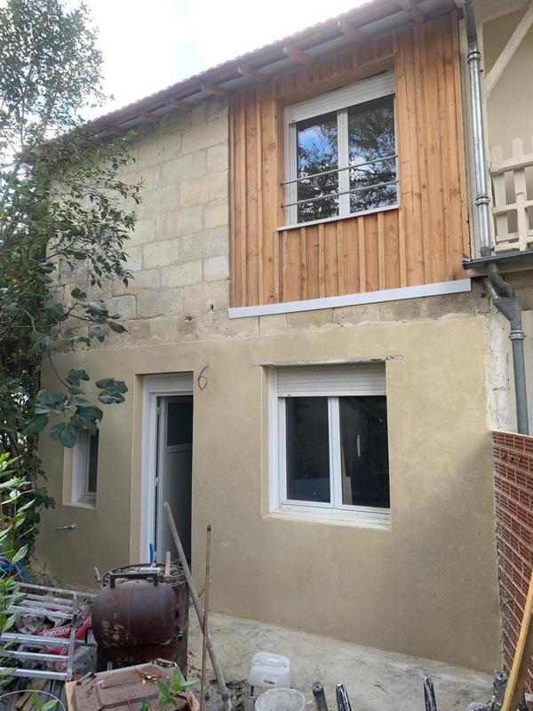 Maison - 100 m² - 4 pièces