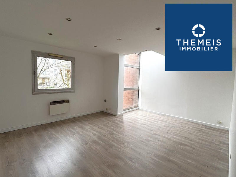 Bureau - 19 m² - 1 pièce