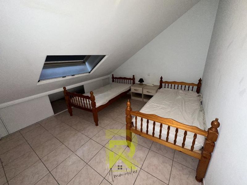 Propriété - 195 m² - 8 pièces