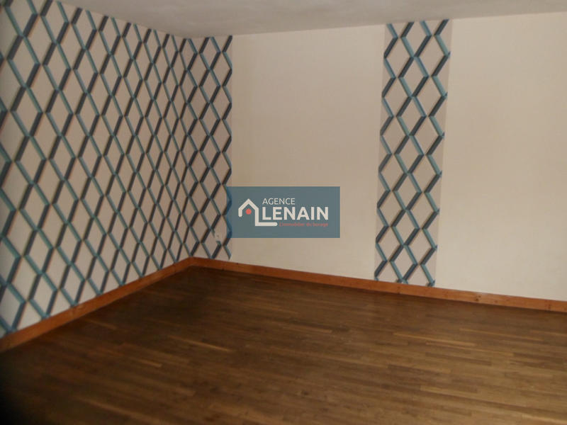 Maison - 111 m² - 5 pièces