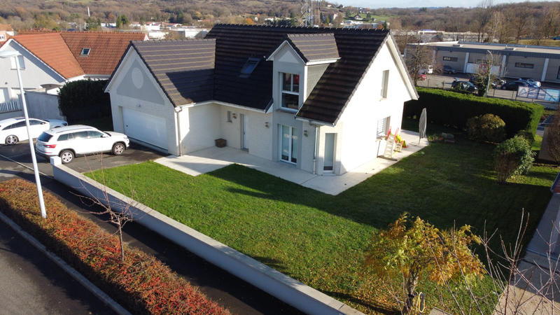 Maison - 144 m² - 6 pièces