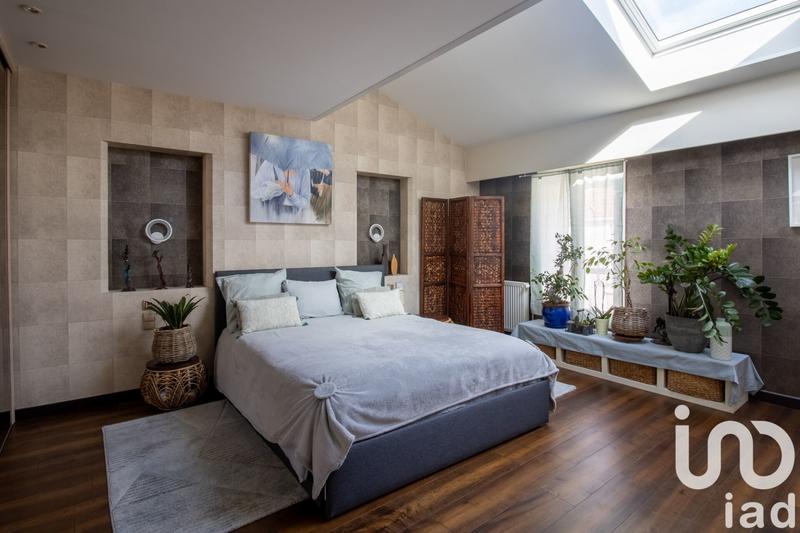 Maison de ville - 94 m² - 4 pièces