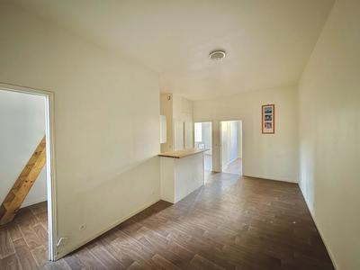 Appartement - 48 m² - 4 pièces