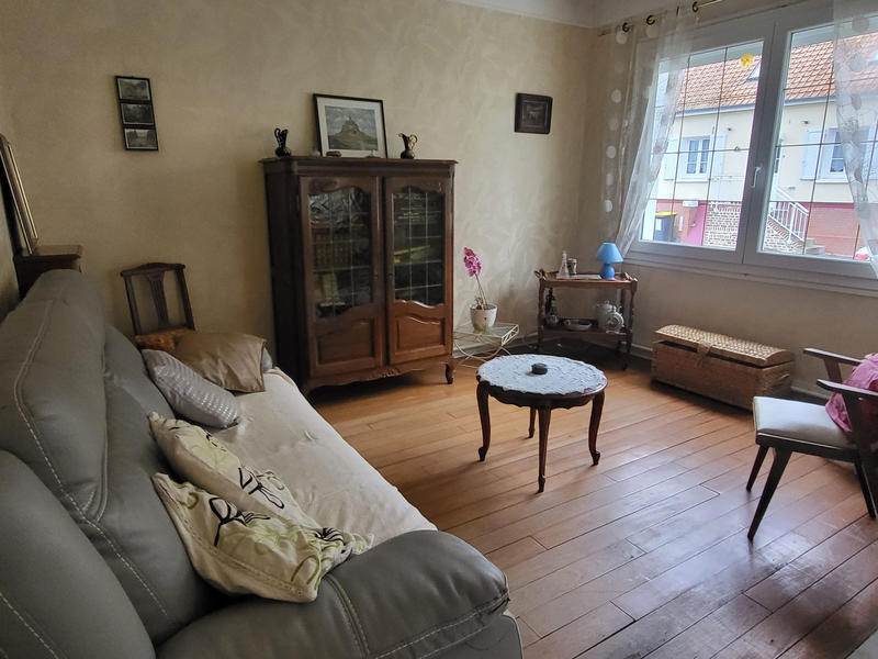 Maison - 76 m² - 5 pièces