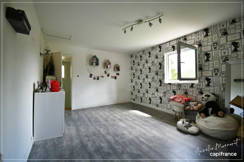 Maison - 108 m² - 4 pièces