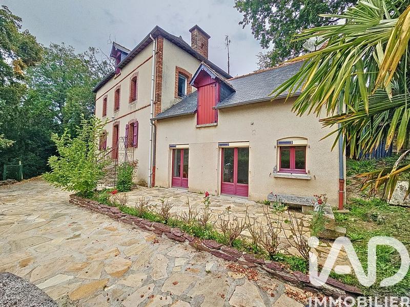 Maison - 138 m² - 5 pièces