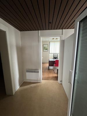 Local commercial - 83 m²