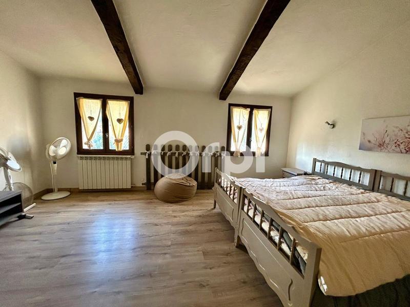 Maison - 168 m² - 5 pièces