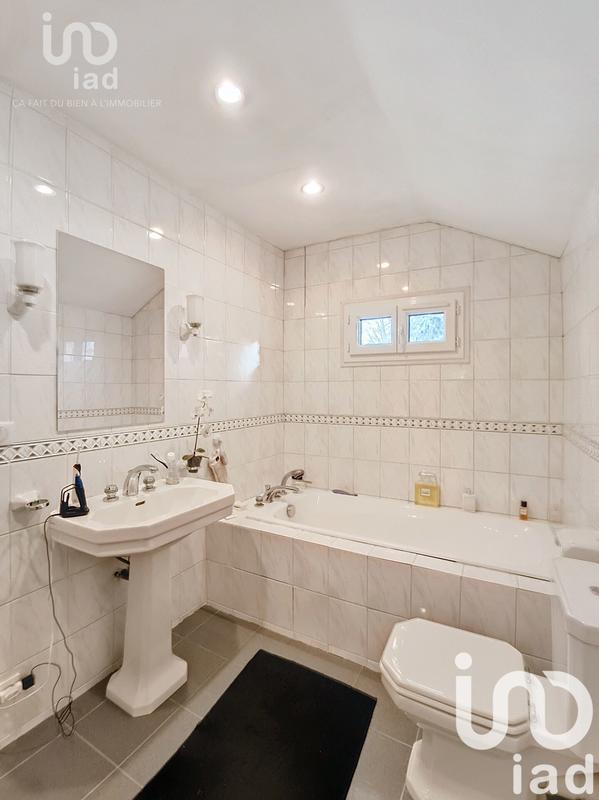 Maison - 84 m² - 4 pièces