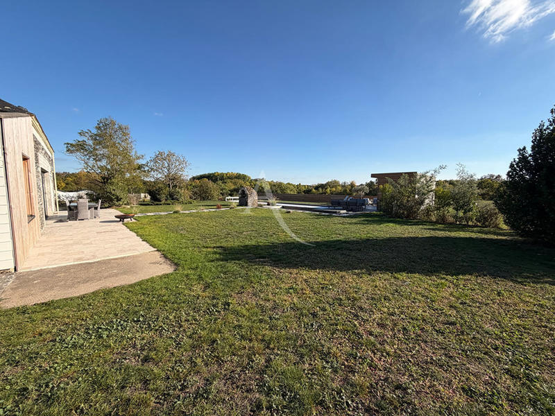 Maison - 193 m² - 6 pièces