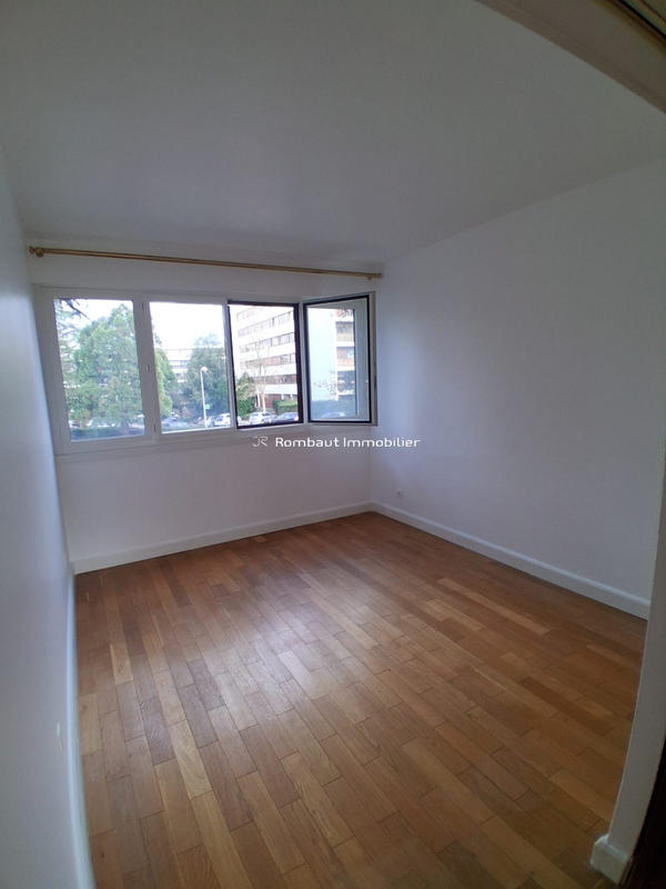 Appartement - 87 m² - 4 pièces