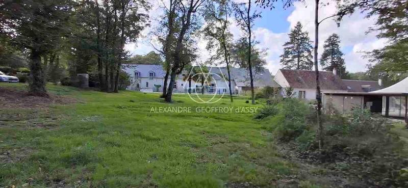 Château - 1 500 m² - 30 pièces