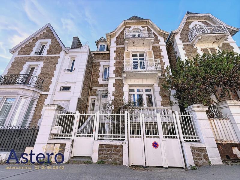 Maison - 135 m² - 7 pièces