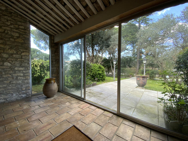 Maison - 400 m² - 10 pièces