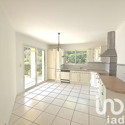 Maison - 136 m² - 5 pièces