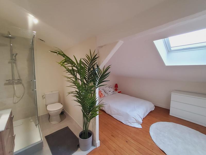 Maison - 292 m² - 10 pièces