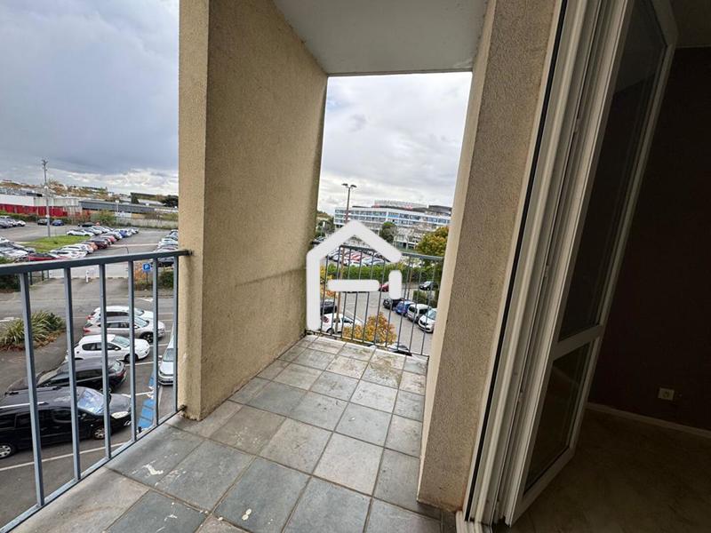 Appartement - 100 m² - 5 pièces