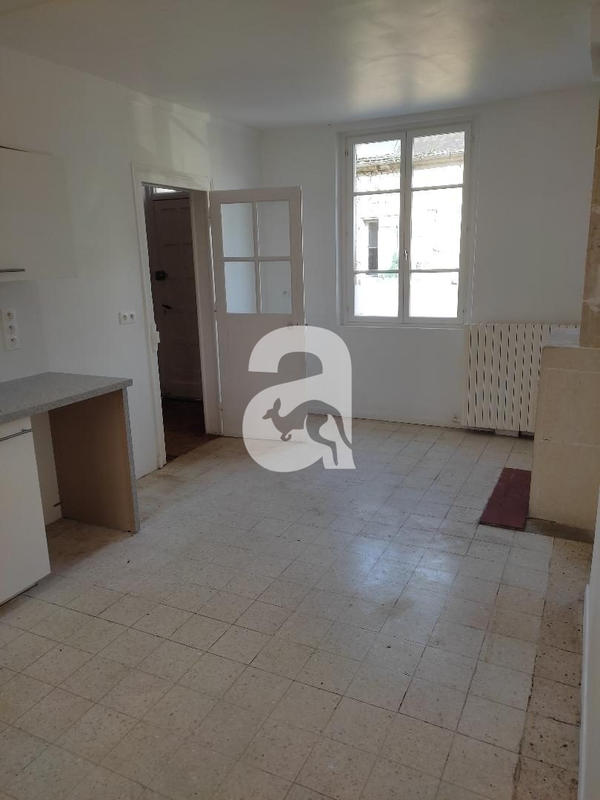 Maison ancienne - 97 m² - 4 pièces