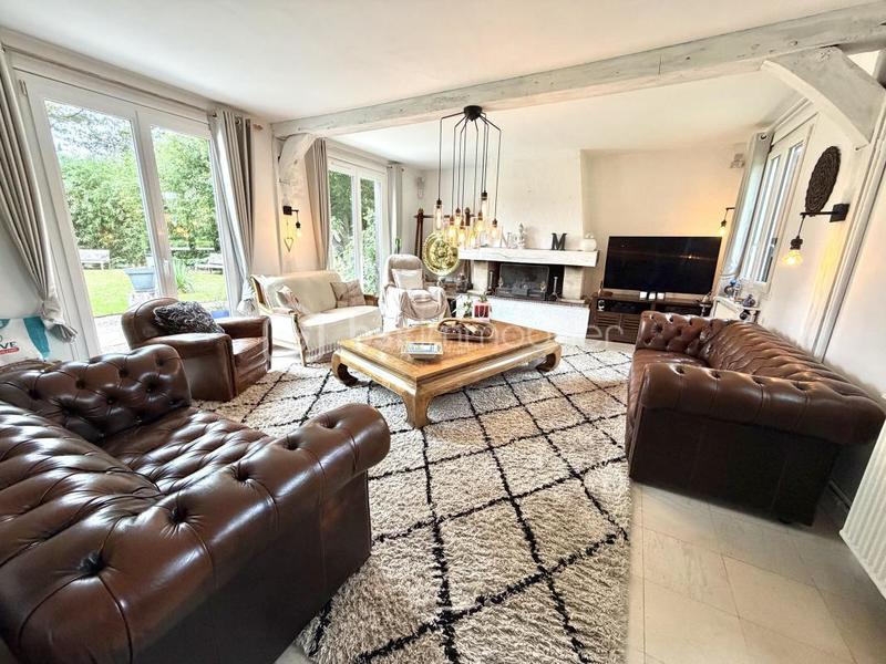 Chaumière - 170 m² - 7 pièces