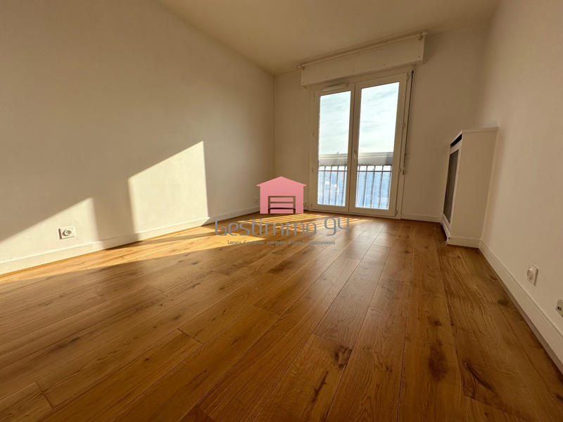 Appartement - 100 m² - 4 pièces