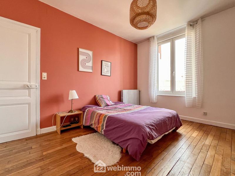 Maison - 170 m² - 8 pièces