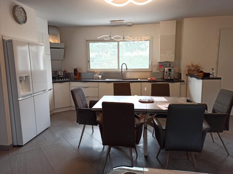 Maison traditionnelle - 152 m² - 5 pièces