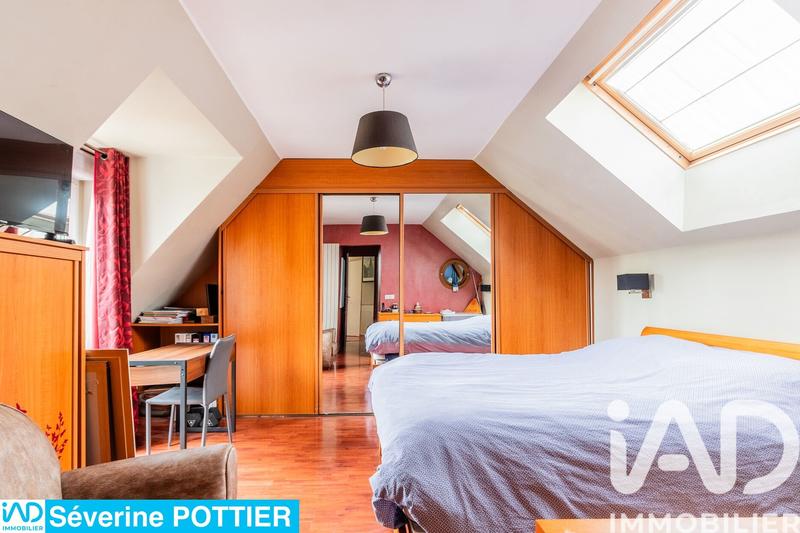 Maison - 135 m² - 6 pièces