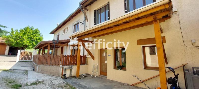 Maison - 176 m² - 8 pièces