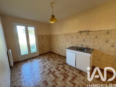 Maison - 97 m² - 5 pièces