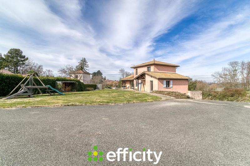 Pavillon - 120 m² - 5 pièces