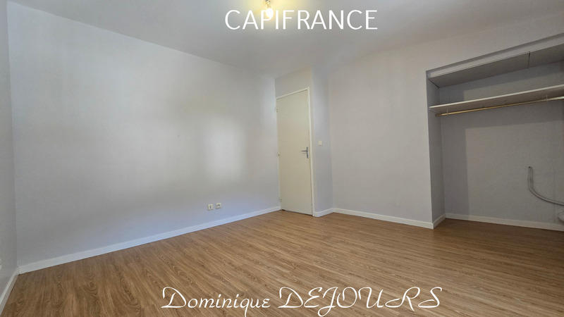 Immeuble - 153 m² - 7 pièces