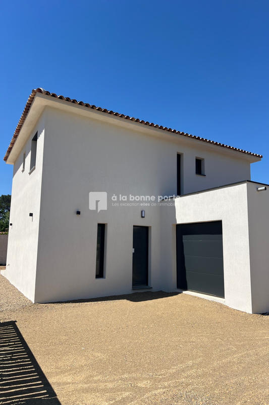 Villa - 140 m² - 5 pièces