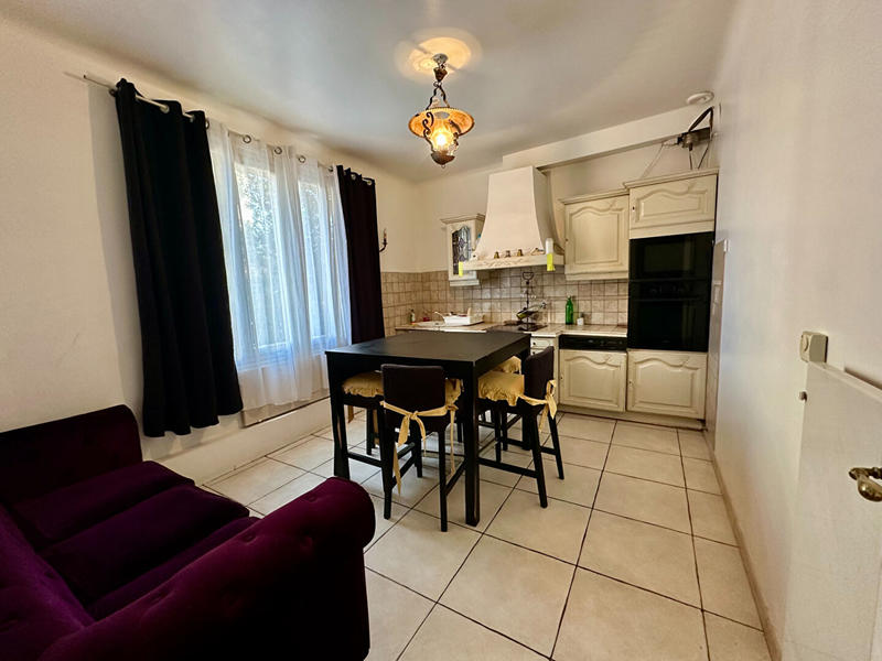 Appartement - 60 m² - 2 pièces