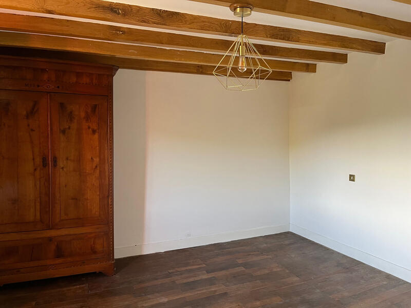 Maison - 214 m² - 10 pièces