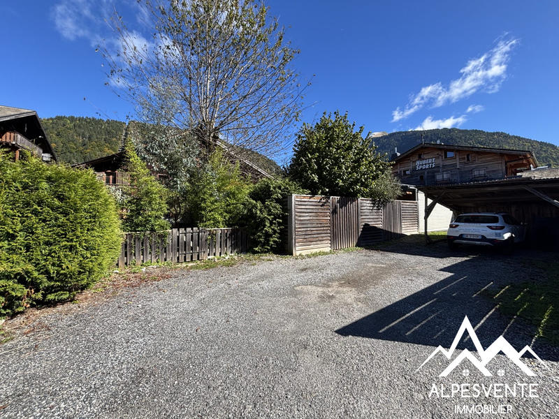 Maison - 106 m² - 11 pièces