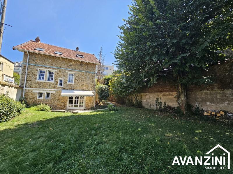 Maison - 100 m² - 4 pièces