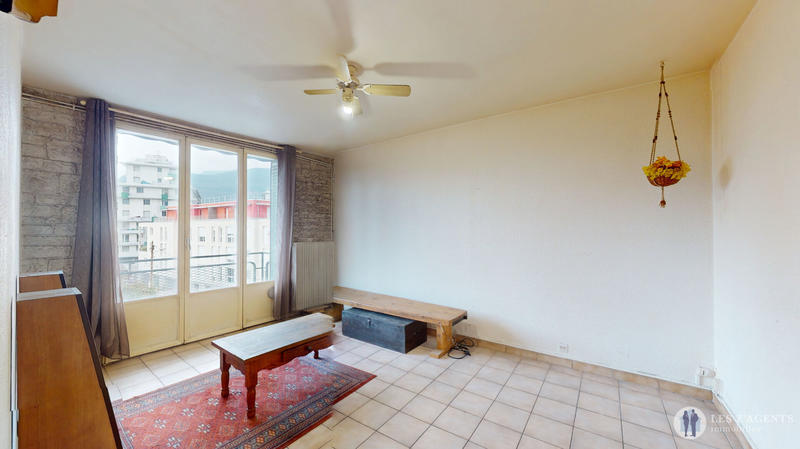 Appartement - 56 m² - 3 pièces