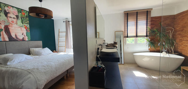 Maison - 150 m² - 5 pièces