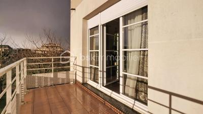 Duplex - 90 m² - 4 pièces