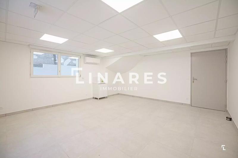 Bureau - 21 m² - 1 pièce