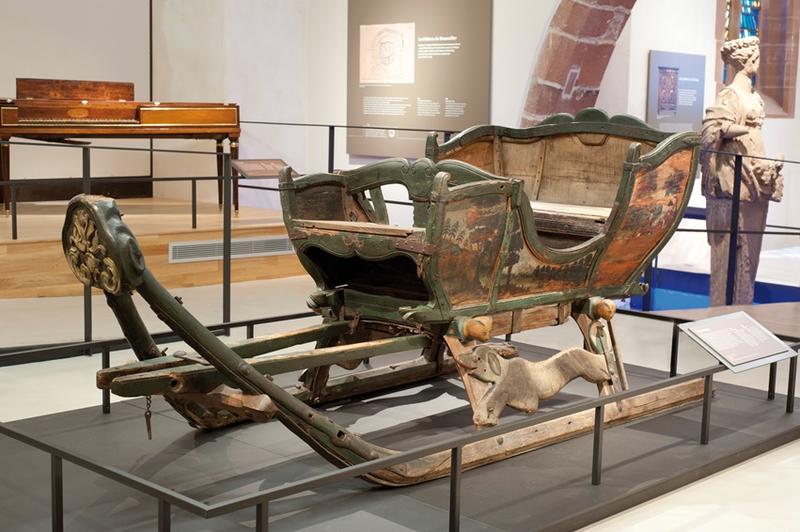 Nuit européenne des Musées : démonstration de nouage de coiffe