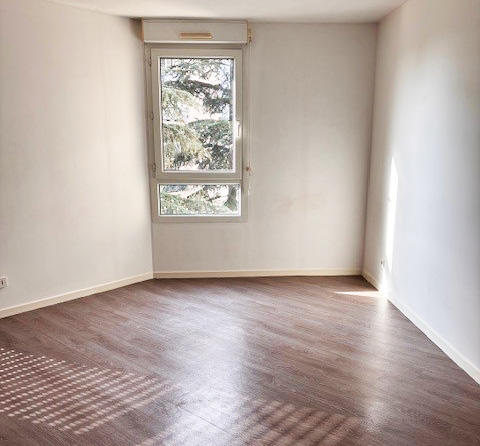 Appartement - 79 m² - 3 pièces