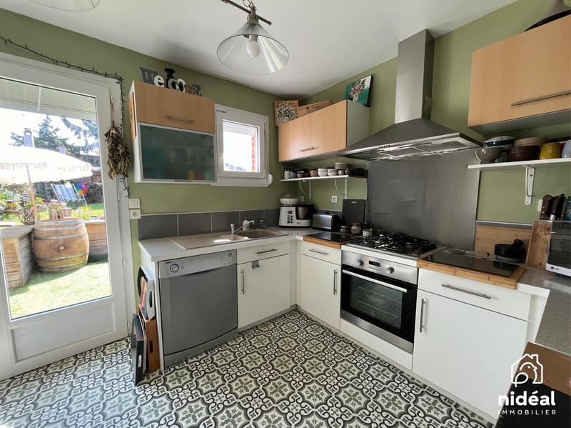 Maison - 90 m² - 5 pièces