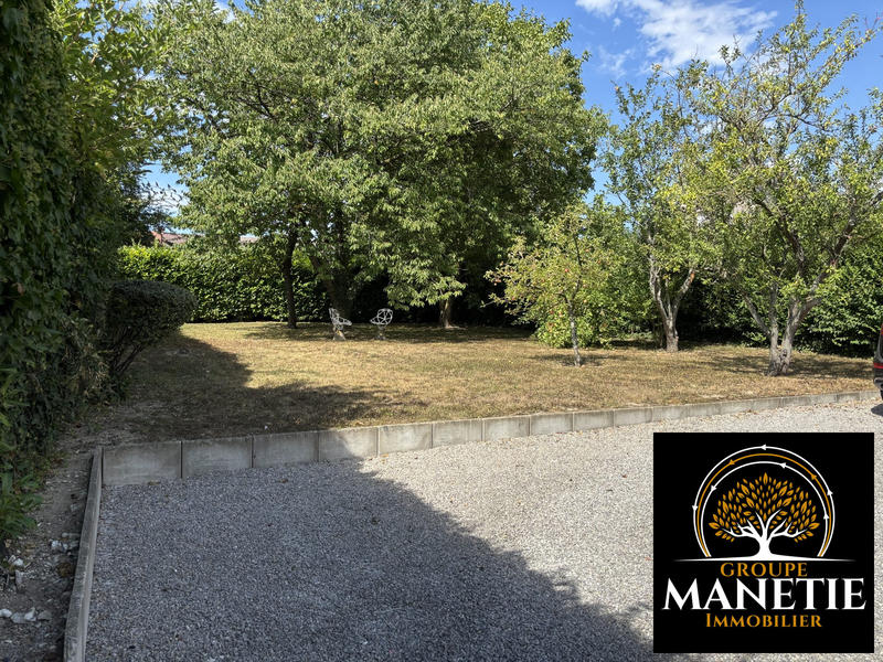 Maison - 210 m² - 7 pièces