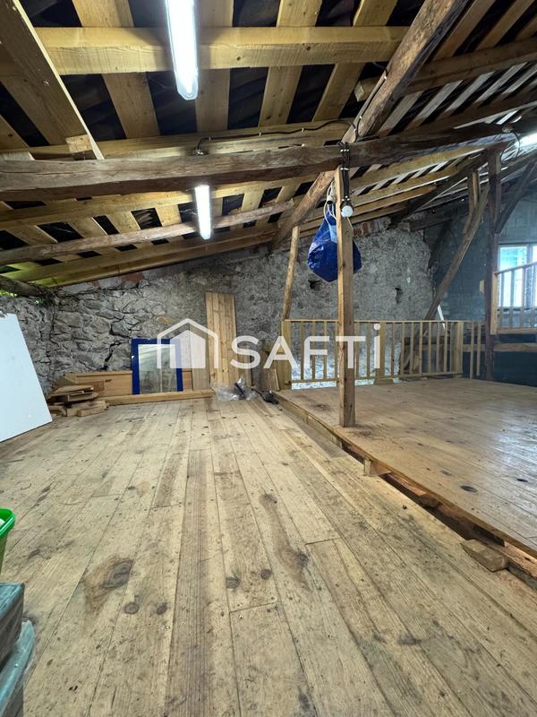 Maison de ville - 180 m² - 6 pièces